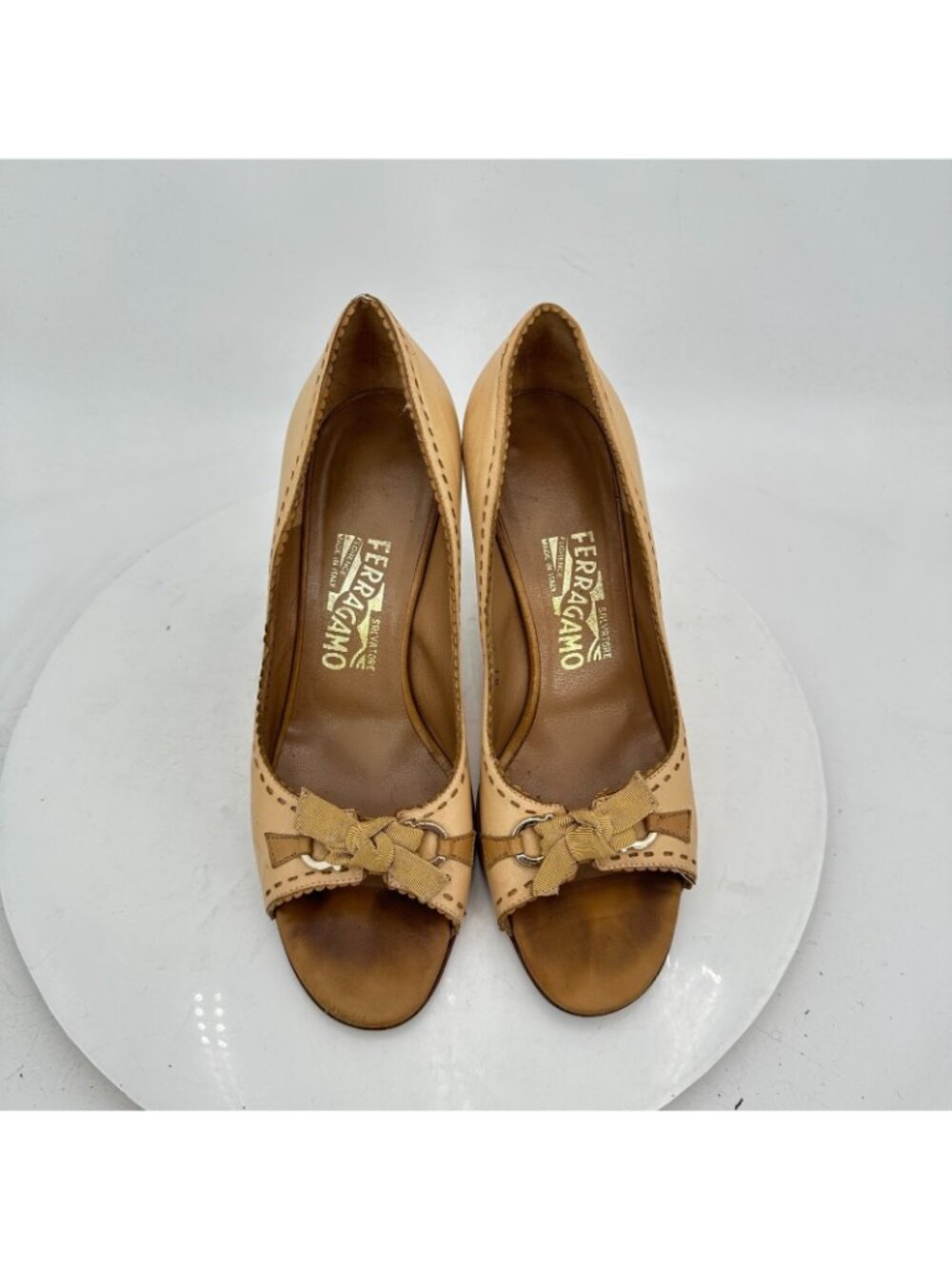 Salvatore Ferragamo Women Size 7.5C Brown Leather Bow Peep Toe Pump Heel Shoes - Picture 3 of 11
